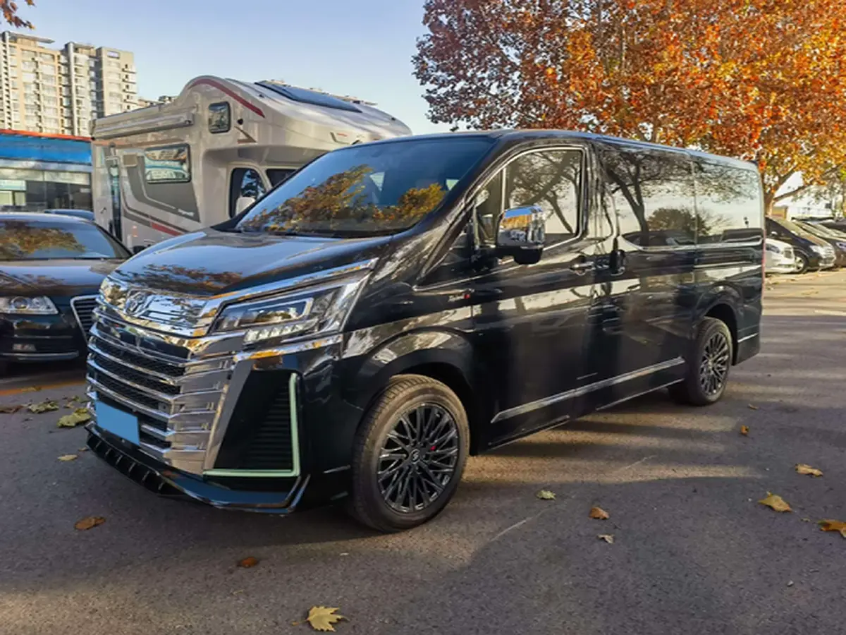 2024 Century Century 3.5L 262HP V6 E-CVT PHEV 18.1KWH