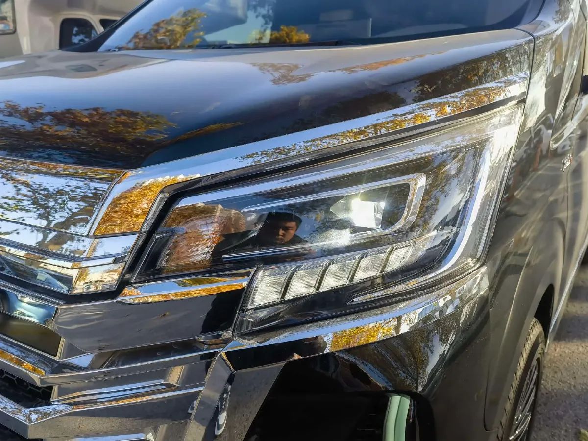 2024 Century Century 3.5L 262HP V6 E-CVT PHEV 18.1KWH,autocango,china used car exporter,china ev exporter,chinese used car exporter,chinese used ev exporter