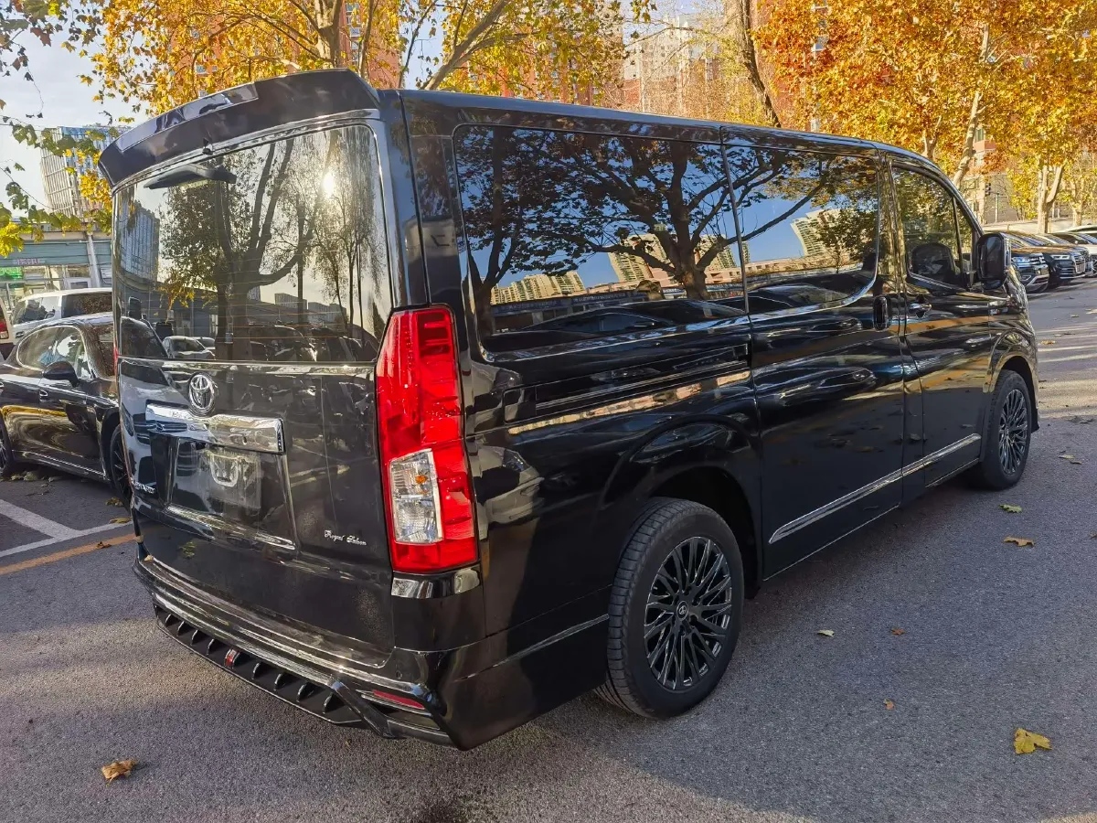 2024 Century Century 3.5L 262HP V6 E-CVT PHEV 18.1KWH,autocango,china used car exporter,china ev exporter,chinese used car exporter,chinese used ev exporter