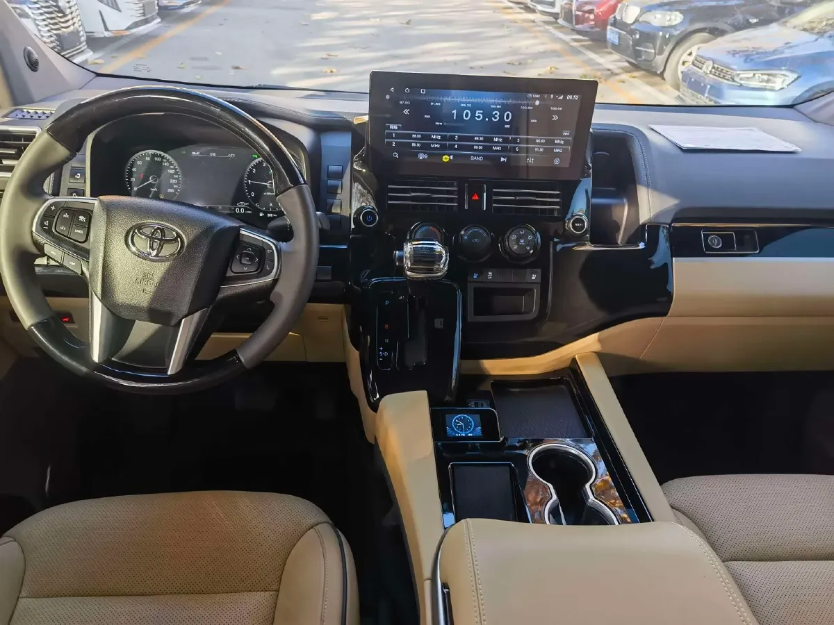 2024 Century Century 3.5L 262HP V6 E-CVT PHEV 18.1KWH,autocango,china used car exporter,china ev exporter,chinese used car exporter,chinese used ev exporter