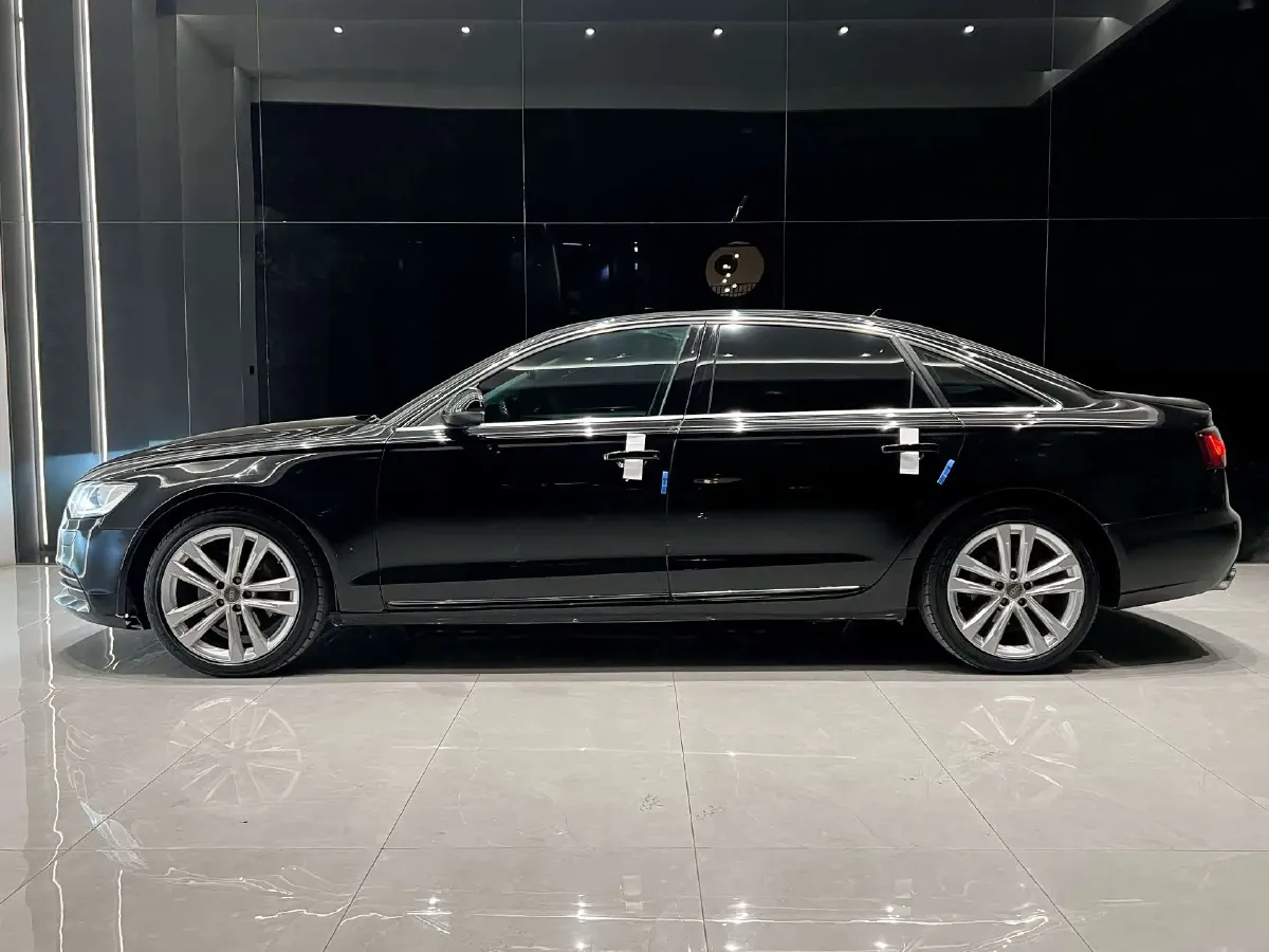 2012 Audi A6L 2.5L 190HP V6 CVT,autocango,china used car exporter,china ev exporter,chinese used car exporter,chinese used ev exporter