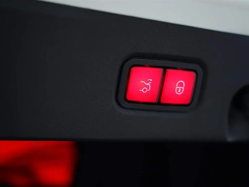 2015 Mercedes-Benz CLS AMG 5.5T 557HP V8 7AT,autocango,china used car exporter,china ev exporter,chinese used car exporter,chinese used ev exporter