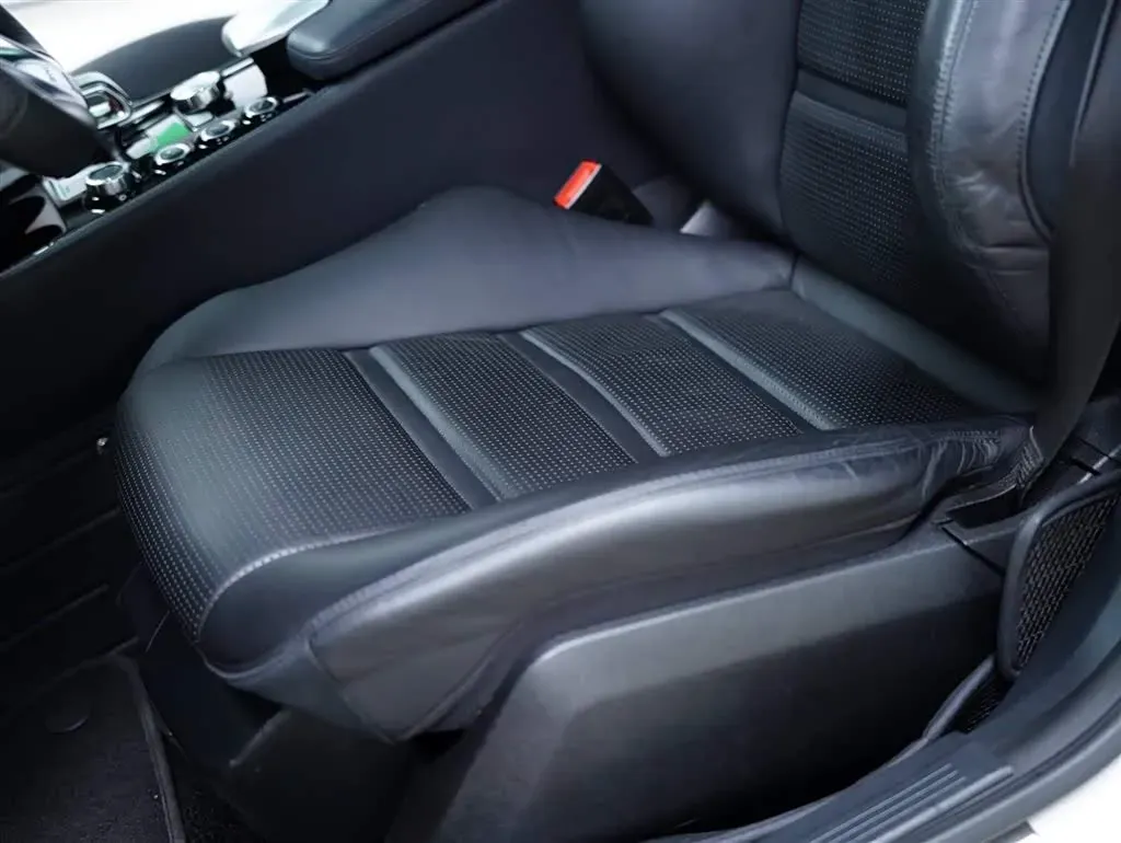 2015 Mercedes-Benz CLS AMG 5.5T 557HP V8 7AT,autocango,china used car exporter,china ev exporter,chinese used car exporter,chinese used ev exporter