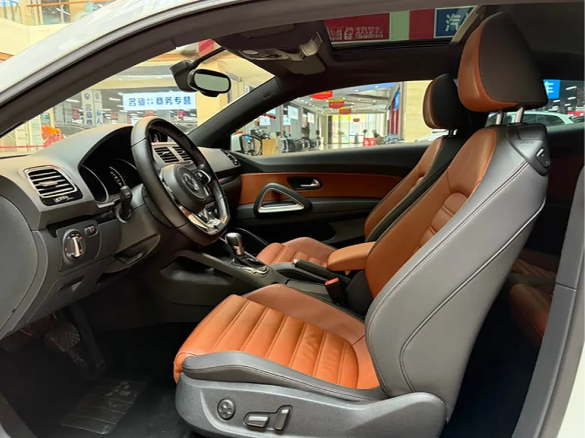 2015 Volkswagen Scirocco 2.0T 211HP L4 6DCT,autocango,china used car exporter,china ev exporter,chinese used car exporter,chinese used ev exporter
