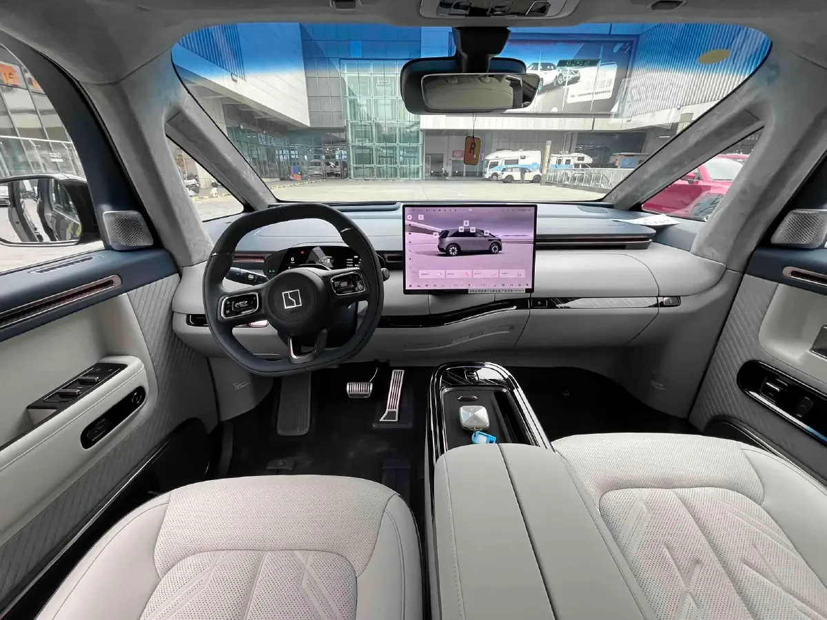 2025 Zeekr MIX BEV 102KWH,autocango,china used car exporter,china ev exporter,chinese used car exporter,chinese used ev exporter