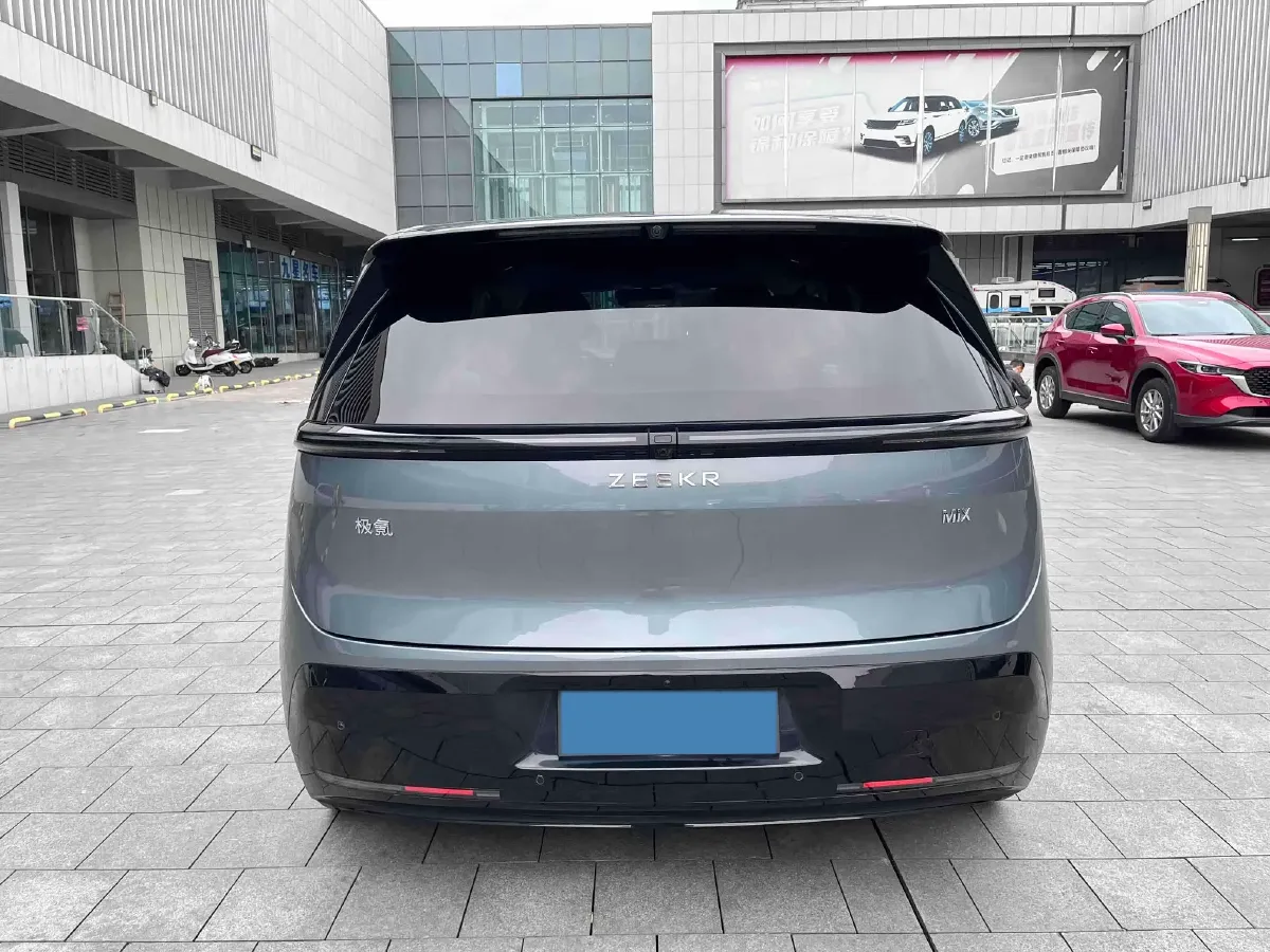 2025 Zeekr MIX BEV 102KWH,autocango,china used car exporter,china ev exporter,chinese used car exporter,chinese used ev exporter