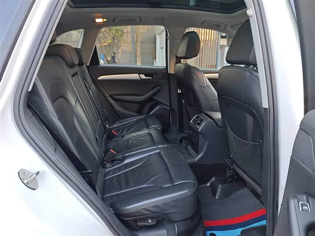 2015 Audi Q5 2.0T 224HP L4 8AT,autocango,china used car exporter,china ev exporter,chinese used car exporter,chinese used ev exporter