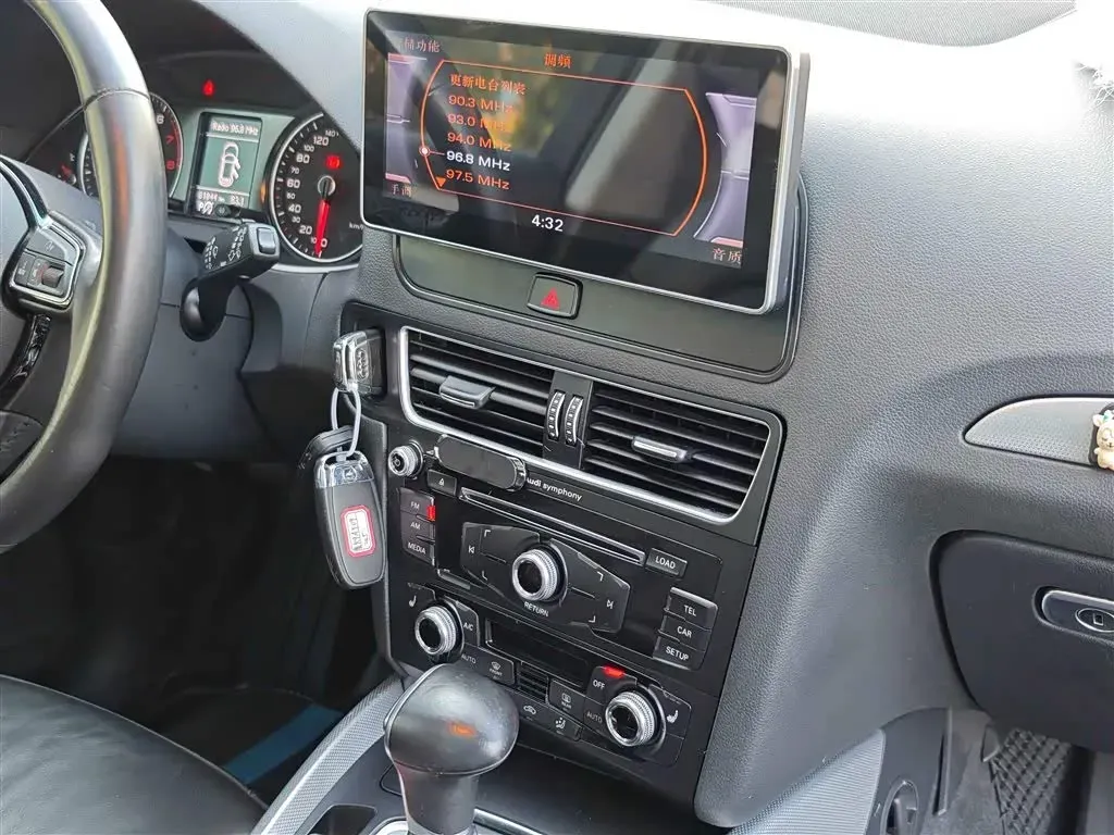 2015 Audi Q5 2.0T 224HP L4 8AT,autocango,china used car exporter,china ev exporter,chinese used car exporter,chinese used ev exporter