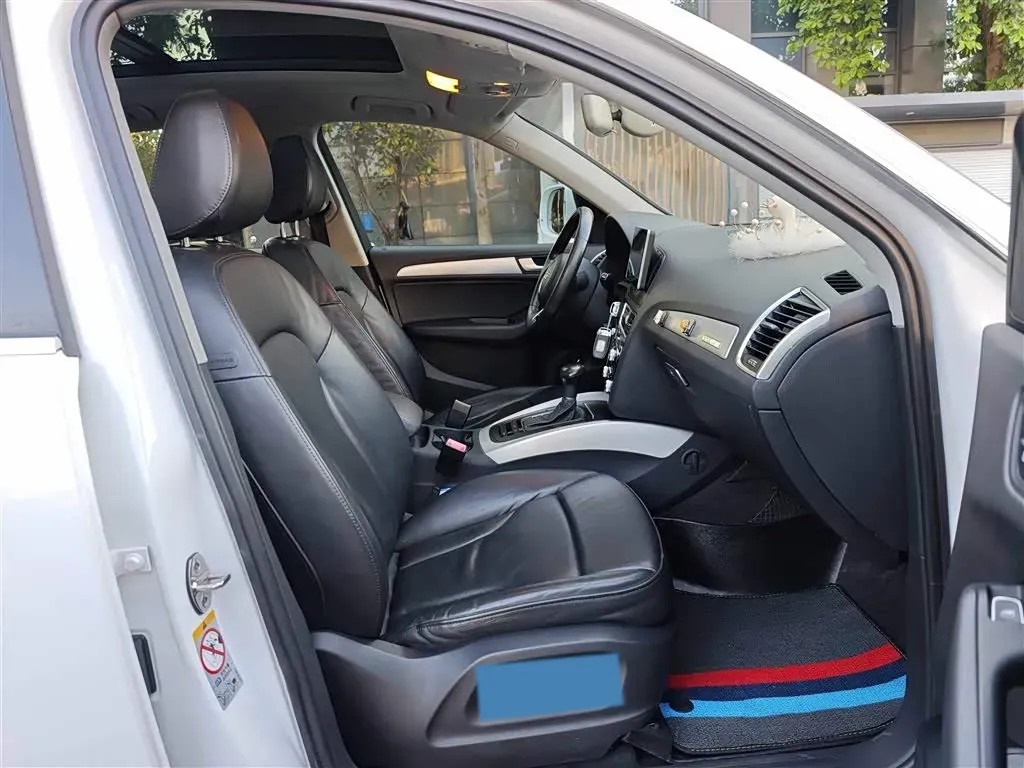 2015 Audi Q5 2.0T 224HP L4 8AT,autocango,china used car exporter,china ev exporter,chinese used car exporter,chinese used ev exporter