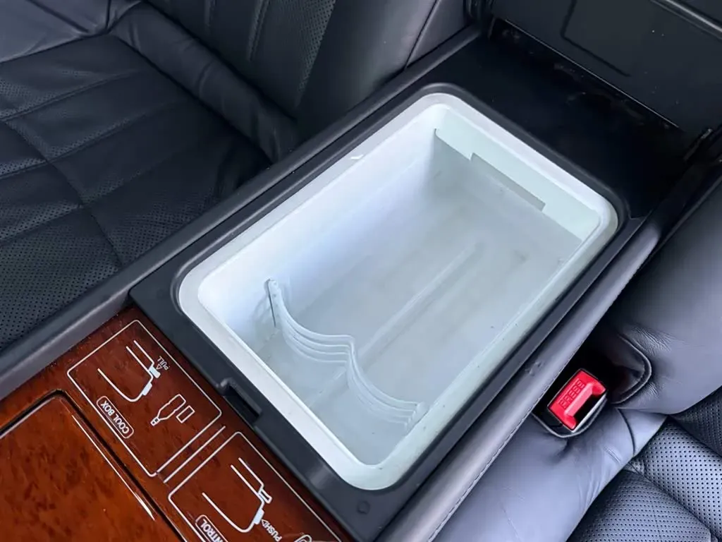 2012 Hyundai Equus 5.0L 430HP V8 8AT,autocango,china used car exporter,china ev exporter,chinese used car exporter,chinese used ev exporter