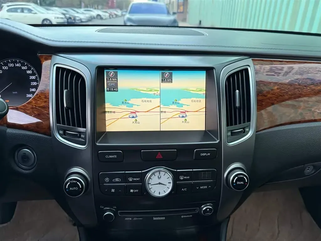 2012 Hyundai Equus 5.0L 430HP V8 8AT,autocango,china used car exporter,china ev exporter,chinese used car exporter,chinese used ev exporter