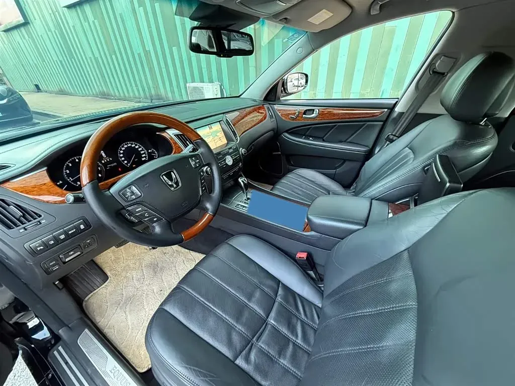 2012 Hyundai Equus 5.0L 430HP V8 8AT,autocango,china used car exporter,china ev exporter,chinese used car exporter,chinese used ev exporter