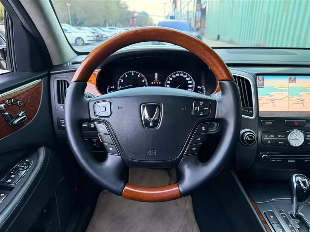 2012 Hyundai Equus 5.0L 430HP V8 8AT,autocango,china used car exporter,china ev exporter,chinese used car exporter,chinese used ev exporter