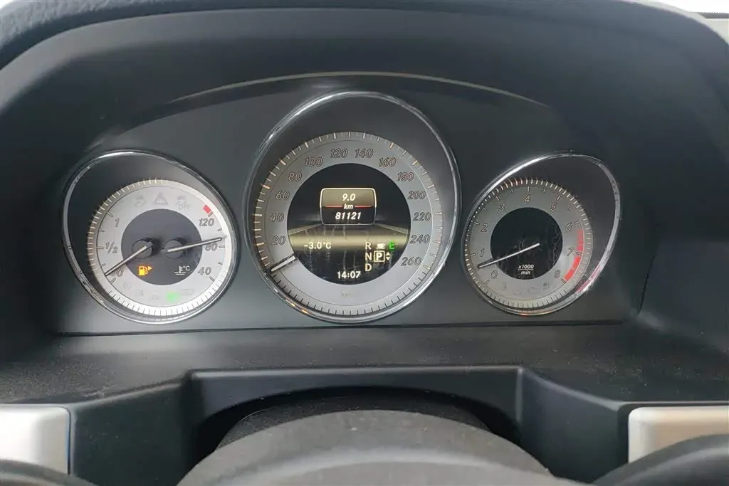 2013 Mercedes-Benz GLK Class 3.0L 245HP V6 7AT,autocango,china used car exporter,china ev exporter,chinese used car exporter,chinese used ev exporter