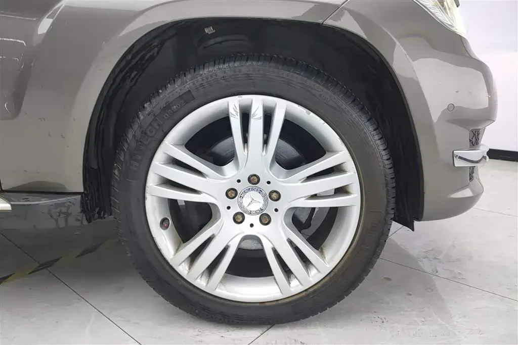 2013 Mercedes-Benz GLK Class 3.0L 245HP V6 7AT,autocango,china used car exporter,china ev exporter,chinese used car exporter,chinese used ev exporter