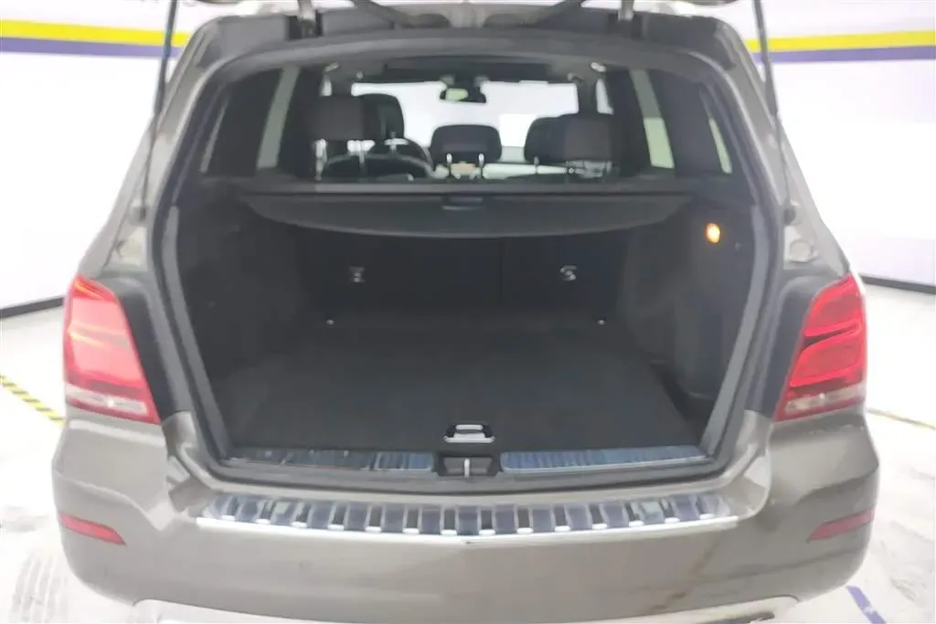 2013 Mercedes-Benz GLK Class 3.0L 245HP V6 7AT,autocango,china used car exporter,china ev exporter,chinese used car exporter,chinese used ev exporter