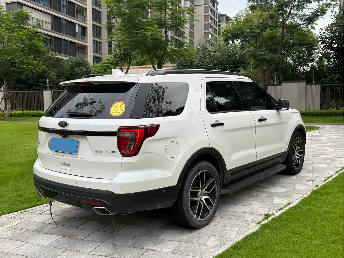 2017 Ford Explorer 3.5T 356HP V6 6AT,autocango,china used car exporter,china ev exporter,chinese used car exporter,chinese used ev exporter