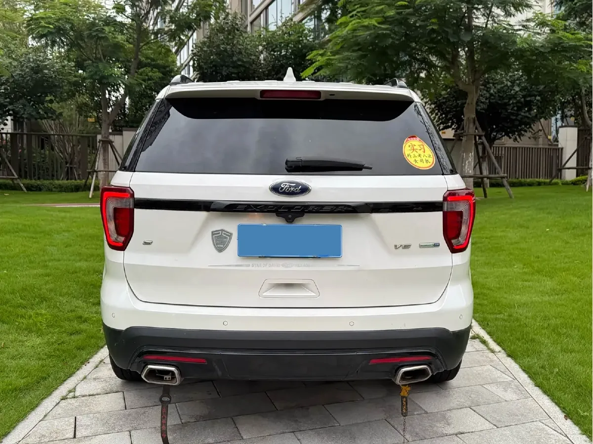 2017 Ford Explorer 3.5T 356HP V6 6AT,autocango,china used car exporter,china ev exporter,chinese used car exporter,chinese used ev exporter