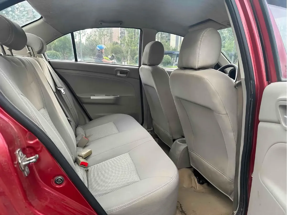 2015 ChangAn Alsvin V3 1.4L 101HP L4 5MT,autocango,china used car exporter,china ev exporter,chinese used car exporter,chinese used ev exporter