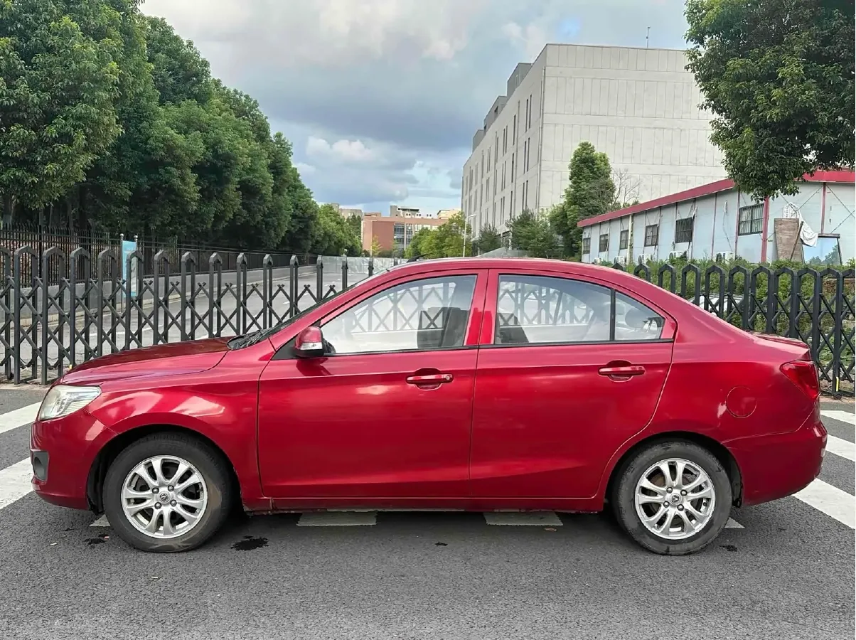 2015 ChangAn Alsvin V3 1.4L 101HP L4 5MT,autocango,china used car exporter,china ev exporter,chinese used car exporter,chinese used ev exporter