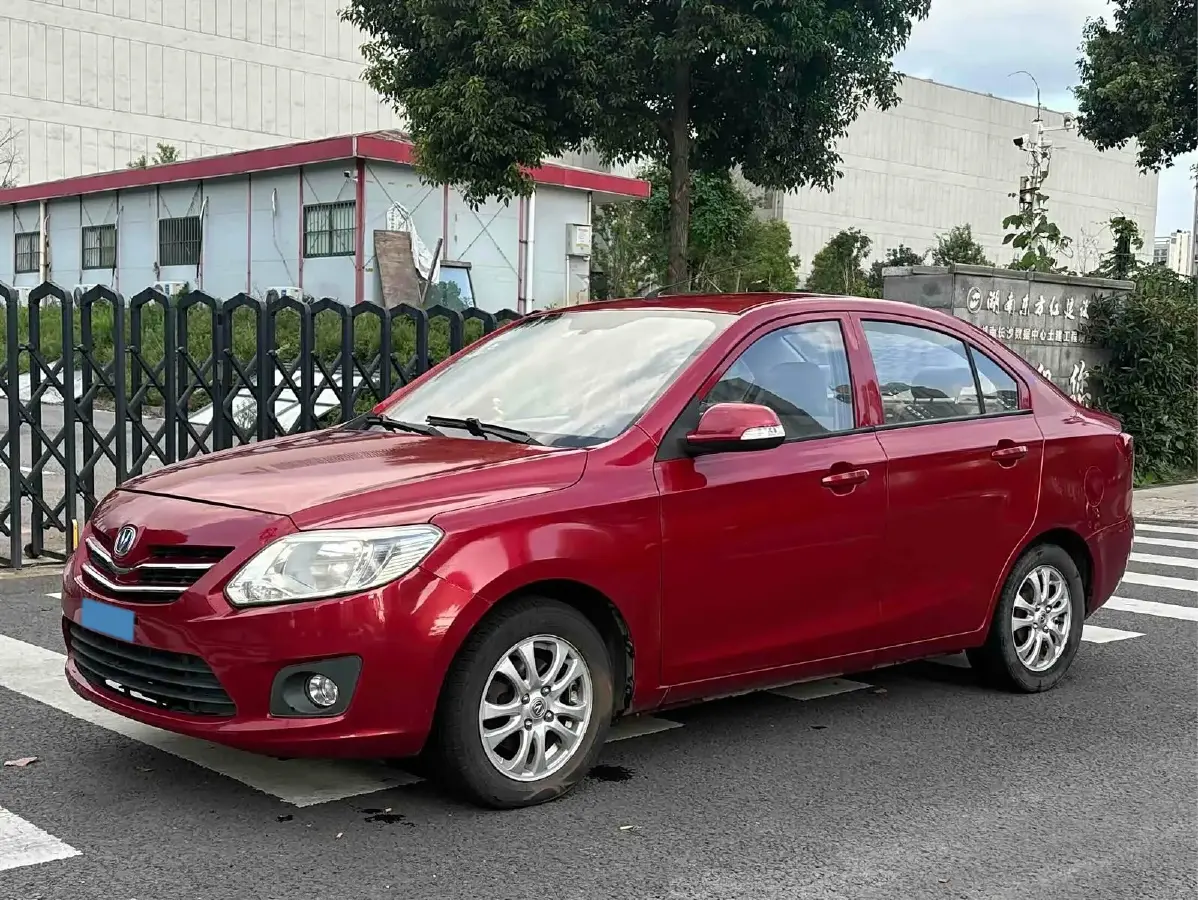 2015 ChangAn Alsvin V3 1.4L 101HP L4 5MT