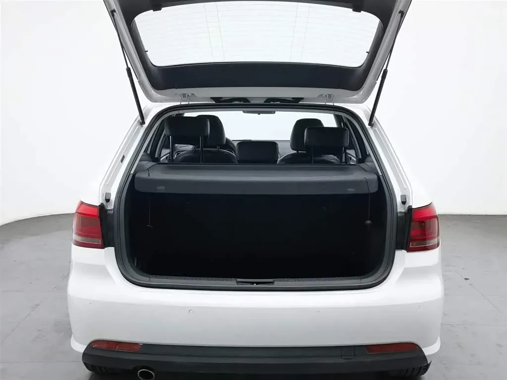 2013 Volkswagen Gran Lavida 1.6L 110HP L4 6AT,autocango,china used car exporter,china ev exporter,chinese used car exporter,chinese used ev exporter