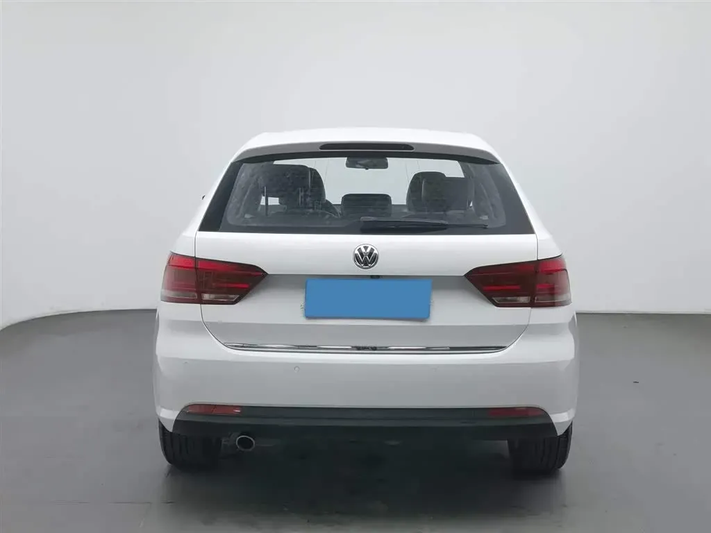 2013 Volkswagen Gran Lavida 1.6L 110HP L4 6AT,autocango,china used car exporter,china ev exporter,chinese used car exporter,chinese used ev exporter