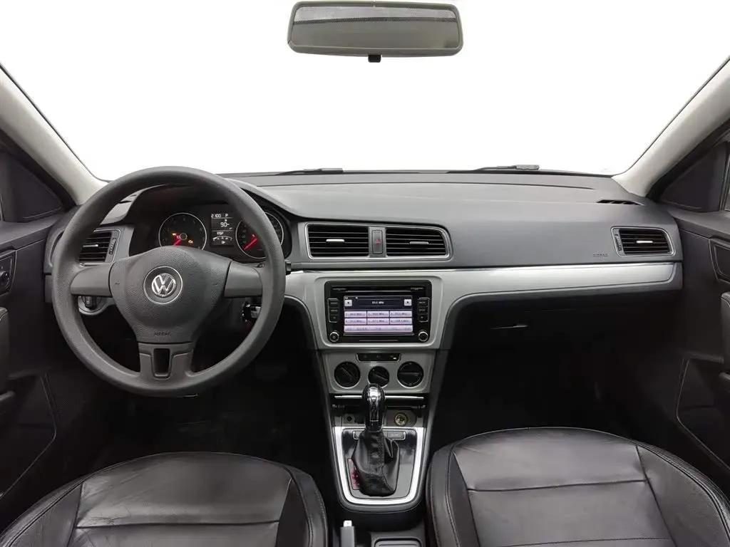 2013 Volkswagen Gran Lavida 1.6L 110HP L4 6AT,autocango,china used car exporter,china ev exporter,chinese used car exporter,chinese used ev exporter