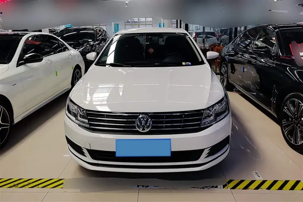 2017 Volkswagen Gran Lavida 1.6L 110HP L4 6AT,autocango,china used car exporter,china ev exporter,chinese used car exporter,chinese used ev exporter