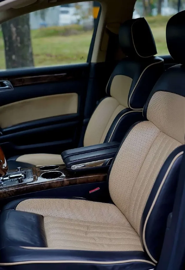 2011 Volkswagen Pheaton 3.6L 280HP V6 6AT,autocango,china used car exporter,china ev exporter,chinese used car exporter,chinese used ev exporter