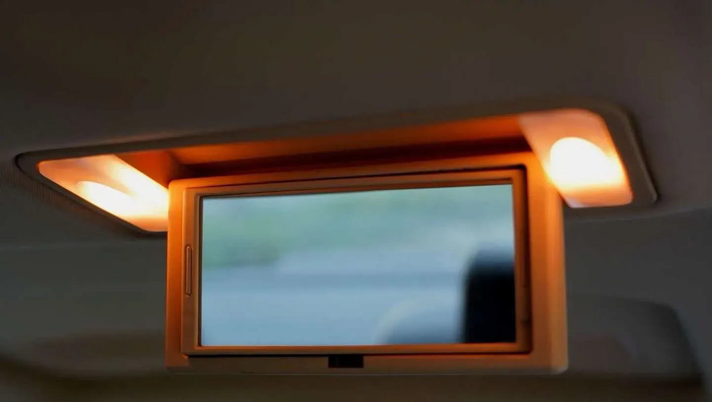 2011 Volkswagen Pheaton 3.6L 280HP V6 6AT,autocango,china used car exporter,china ev exporter,chinese used car exporter,chinese used ev exporter