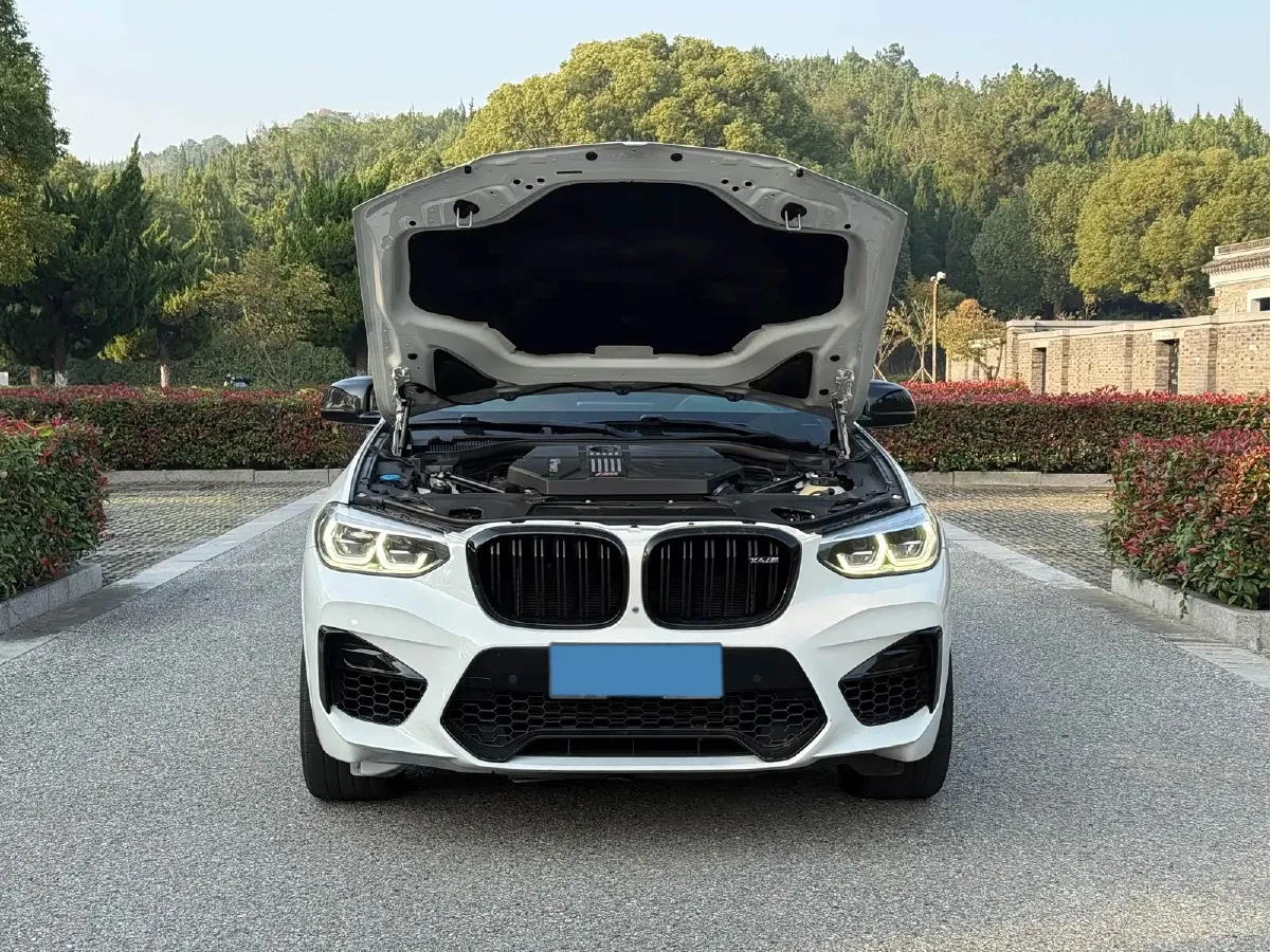 2019 BMW X4 M 3.0T 510HP L6 8AT,autocango,china used car exporter,china ev exporter,chinese used car exporter,chinese used ev exporter