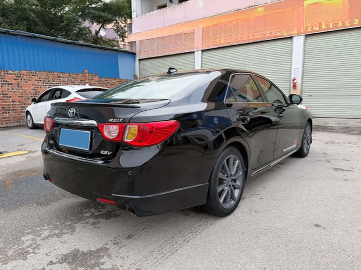 2012 Toyota Reiz 2.5L 193HP V6 6AT,autocango,china used car exporter,china ev exporter,chinese used car exporter,chinese used ev exporter