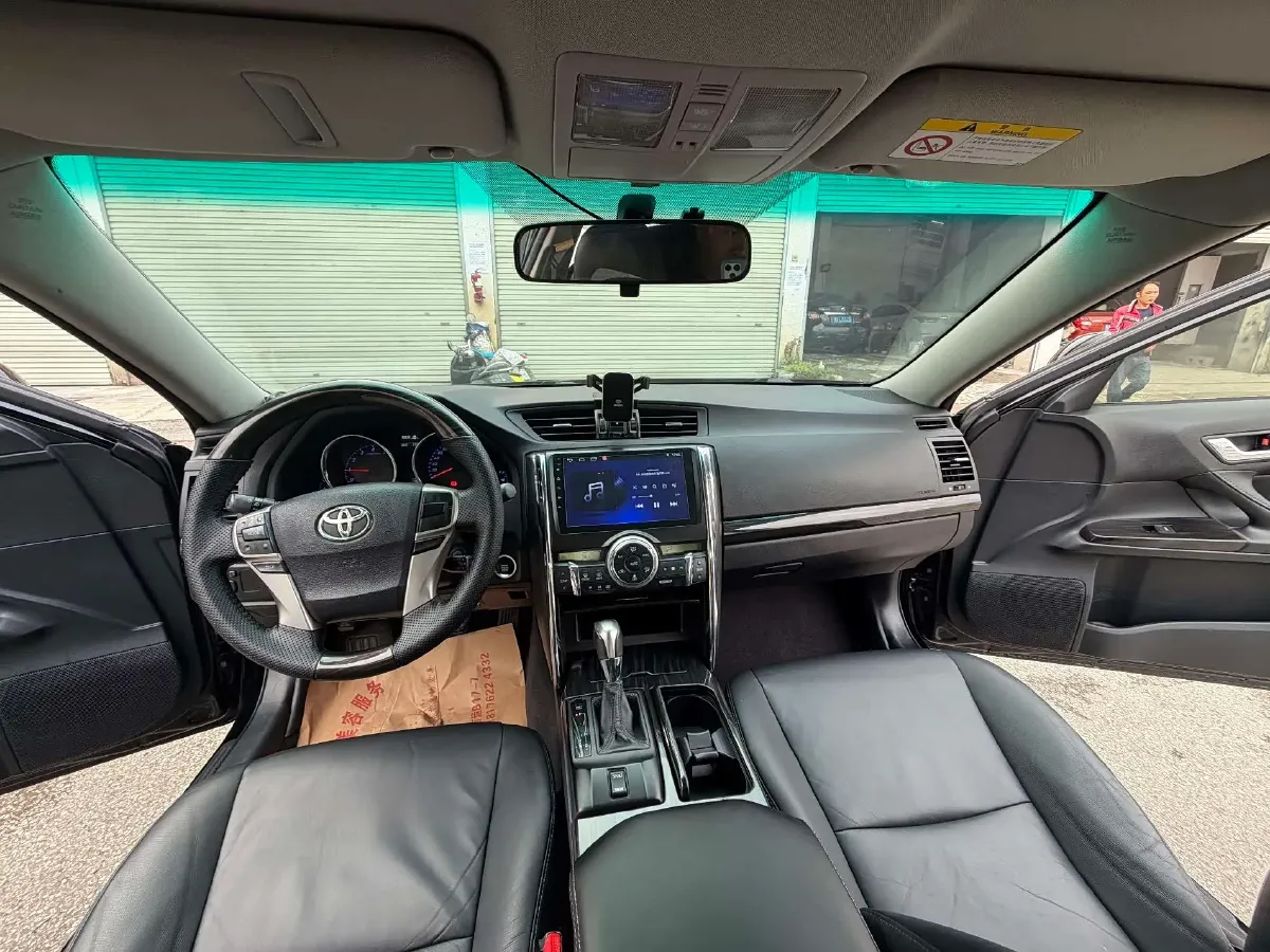 2012 Toyota Reiz 2.5L 193HP V6 6AT,autocango,china used car exporter,china ev exporter,chinese used car exporter,chinese used ev exporter