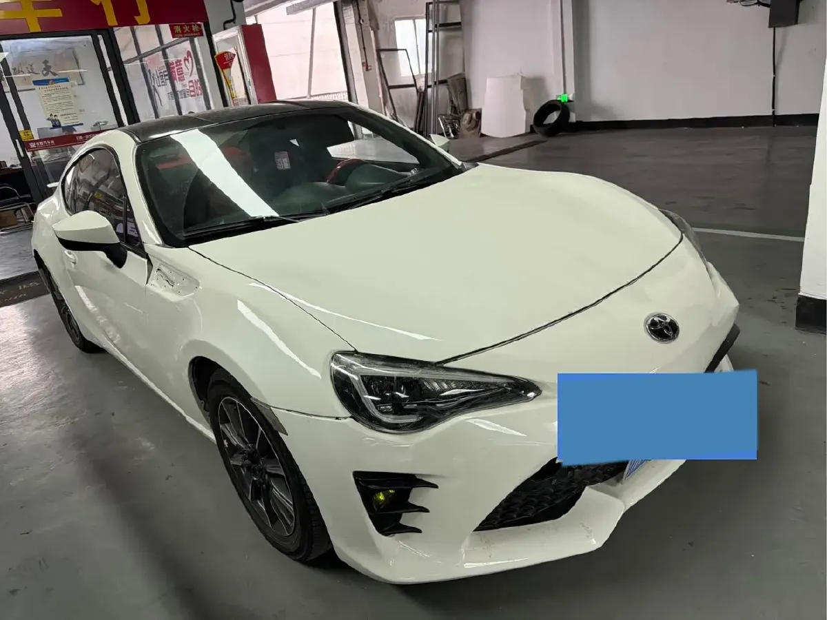 2013 Toyota 86 2.0L 200HP H4 6AT,autocango,china used car exporter,china ev exporter,chinese used car exporter,chinese used ev exporter