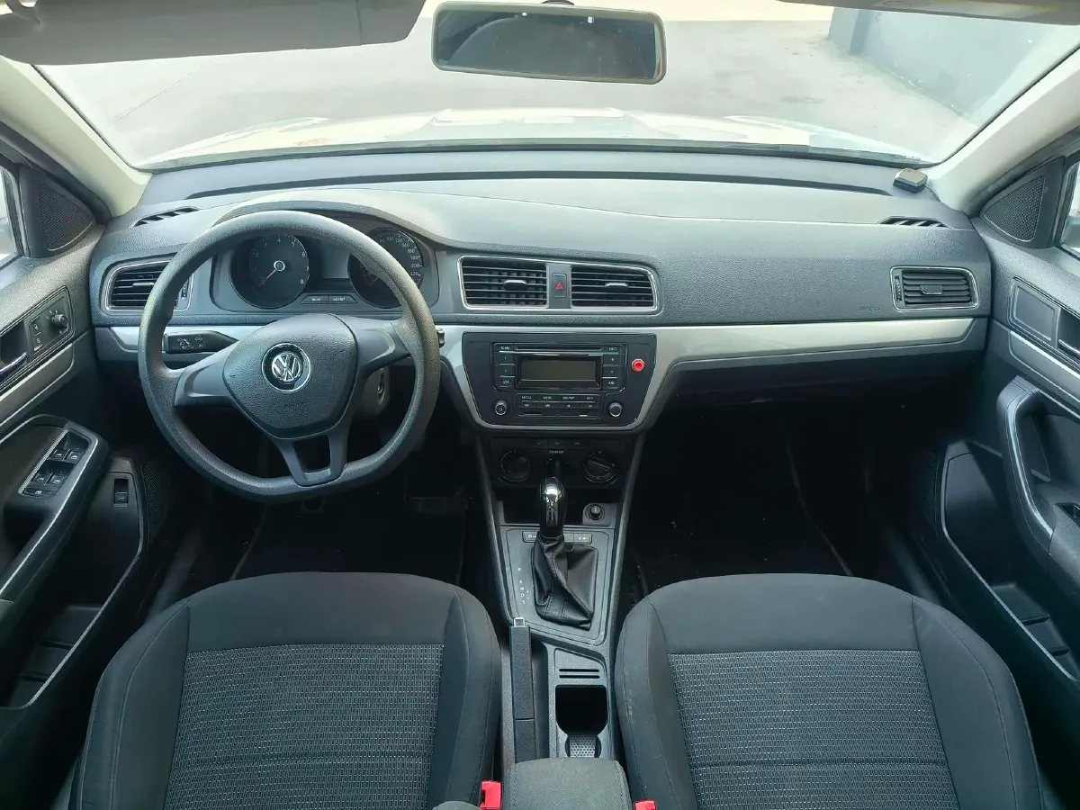 2017 Volkswagen Lavida 1.6L 110HP L4 6AT,autocango,china used car exporter,china ev exporter,chinese used car exporter,chinese used ev exporter