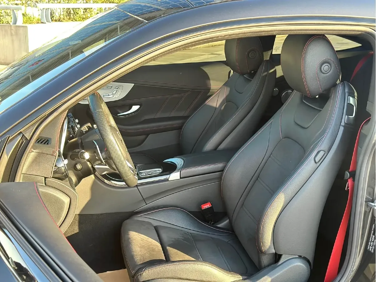 2023 Mercedes-Benz C AMG 3.0T 390HP V6 9AT,autocango,china used car exporter,china ev exporter,chinese used car exporter,chinese used ev exporter