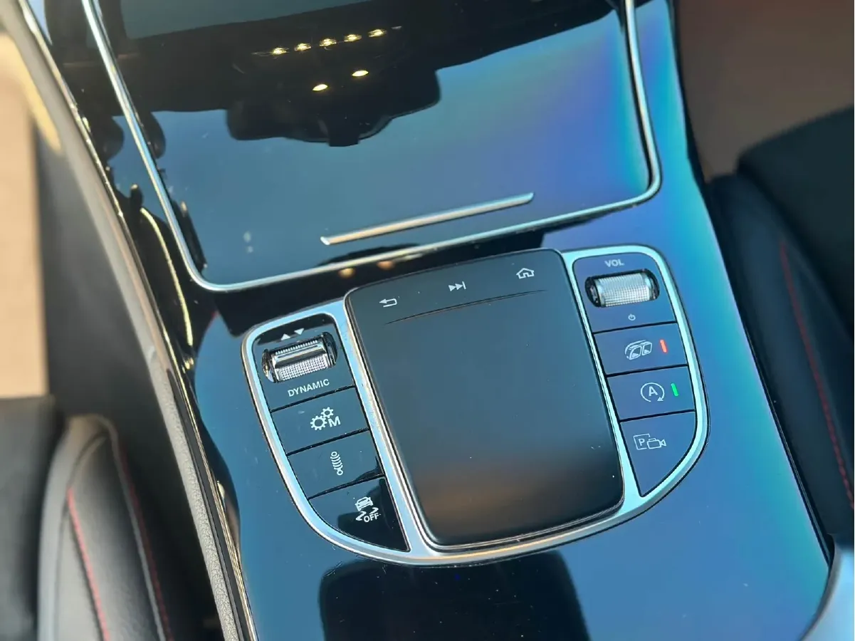 2023 Mercedes-Benz C AMG 3.0T 390HP V6 9AT,autocango,china used car exporter,china ev exporter,chinese used car exporter,chinese used ev exporter