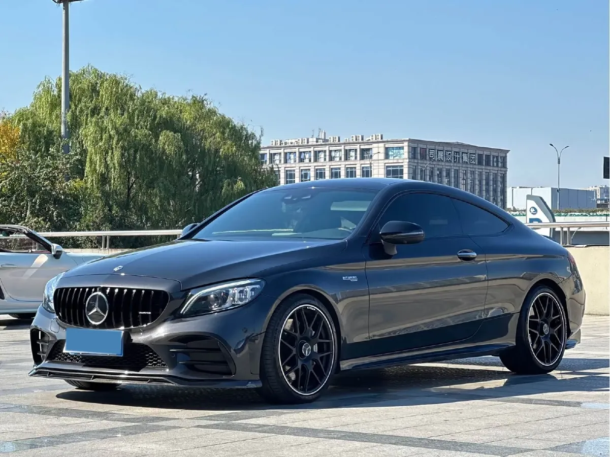 2023 Mercedes-Benz C AMG 3.0T 390HP V6 9AT,autocango,china used car exporter,china ev exporter,chinese used car exporter,chinese used ev exporter