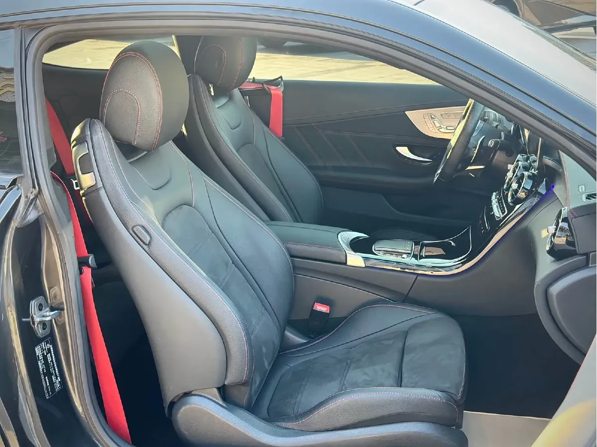 2023 Mercedes-Benz C AMG 3.0T 390HP V6 9AT,autocango,china used car exporter,china ev exporter,chinese used car exporter,chinese used ev exporter