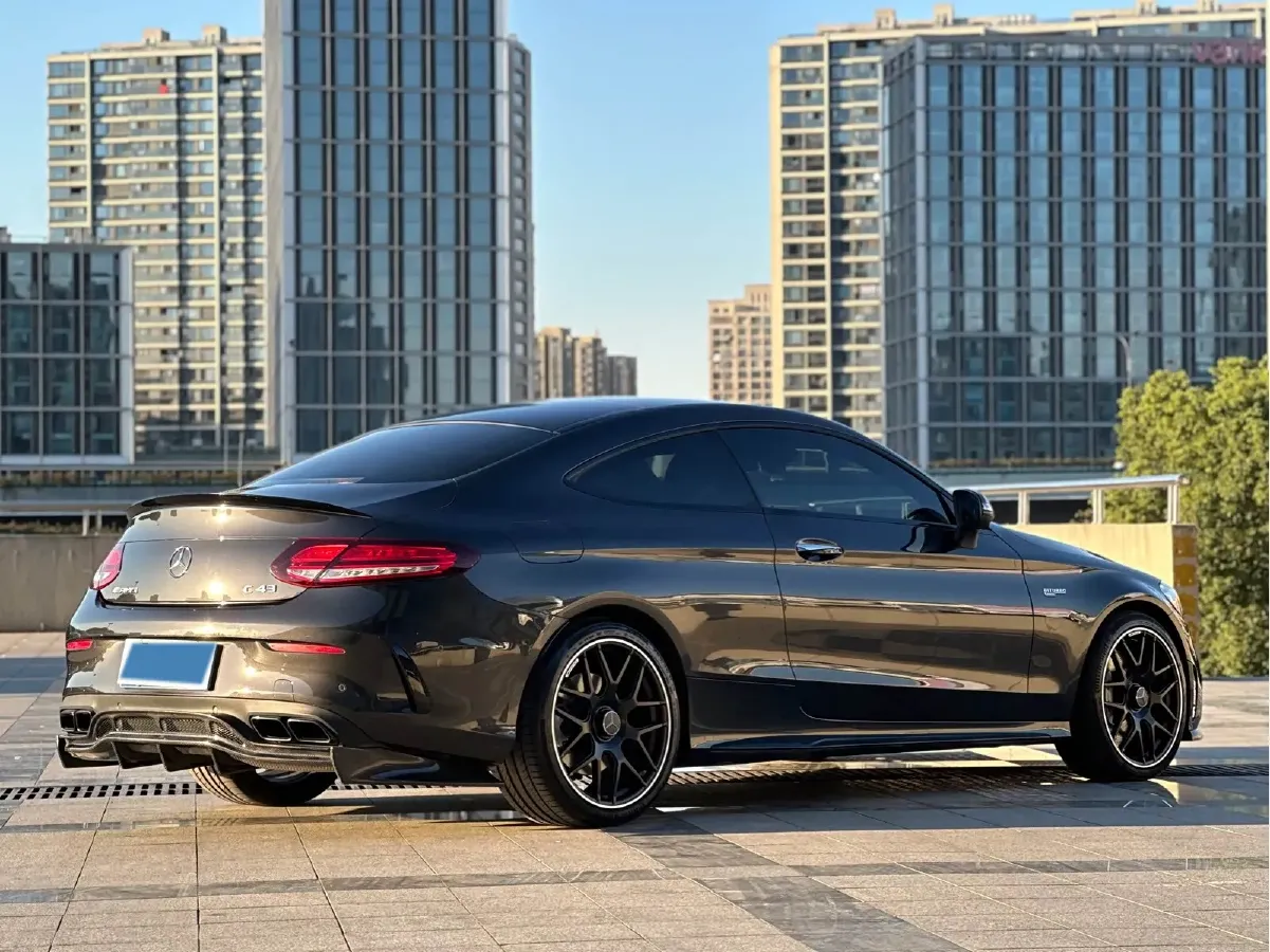 2023 Mercedes-Benz C AMG 3.0T 390HP V6 9AT,autocango,china used car exporter,china ev exporter,chinese used car exporter,chinese used ev exporter