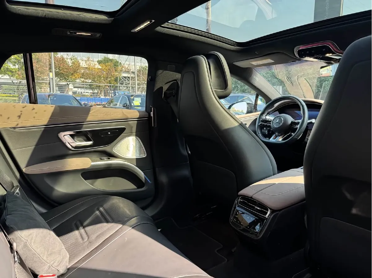 2022 Mercedes-Benz EQS AMG BEV 111.8KWH,autocango,china used car exporter,china ev exporter,chinese used car exporter,chinese used ev exporter