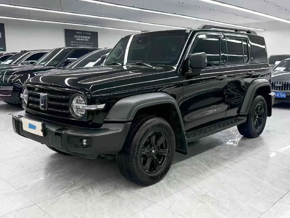 2023 Tank 300 2.0T 227HP L4 8AT