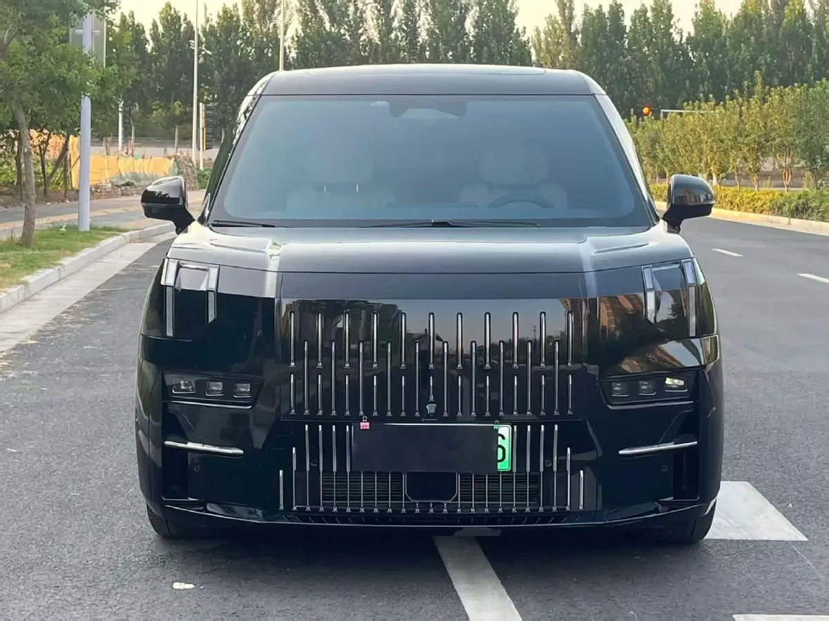 2022 Zeekr 009 BEV 116KWH,autocango,china used car exporter,china ev exporter,chinese used car exporter,chinese used ev exporter