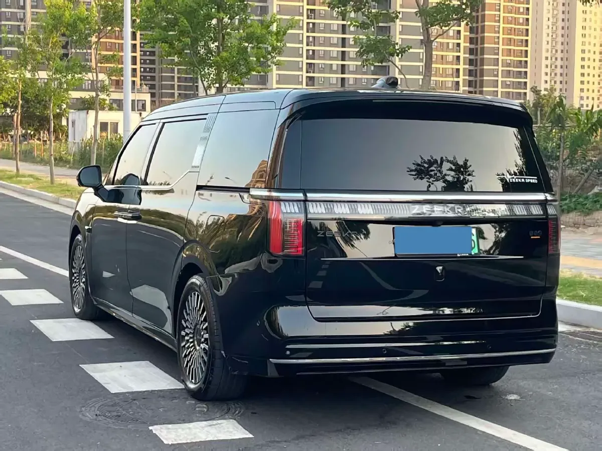 2022 Zeekr 009 BEV 116KWH,autocango,china used car exporter,china ev exporter,chinese used car exporter,chinese used ev exporter