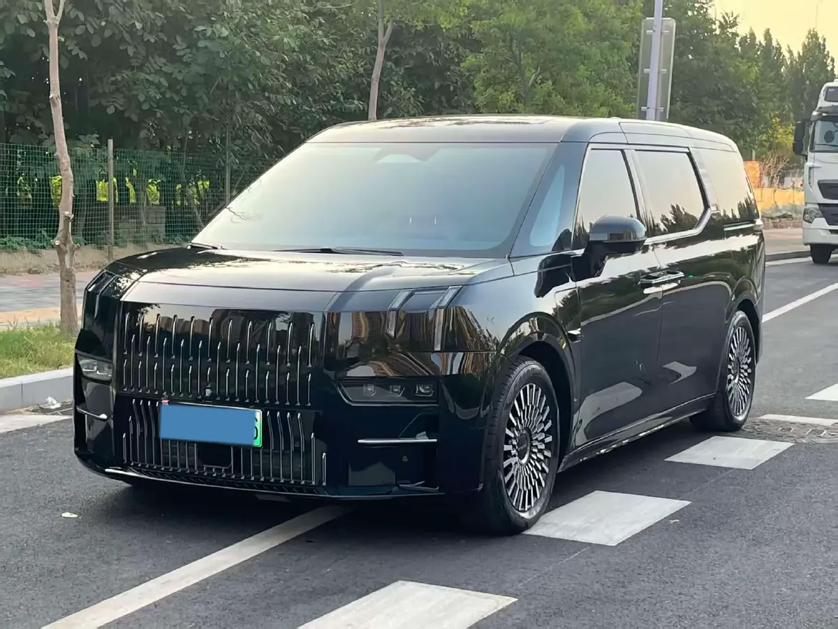 2022 Zeekr 009 BEV 116KWH,autocango,china used car exporter,china ev exporter,chinese used car exporter,chinese used ev exporter