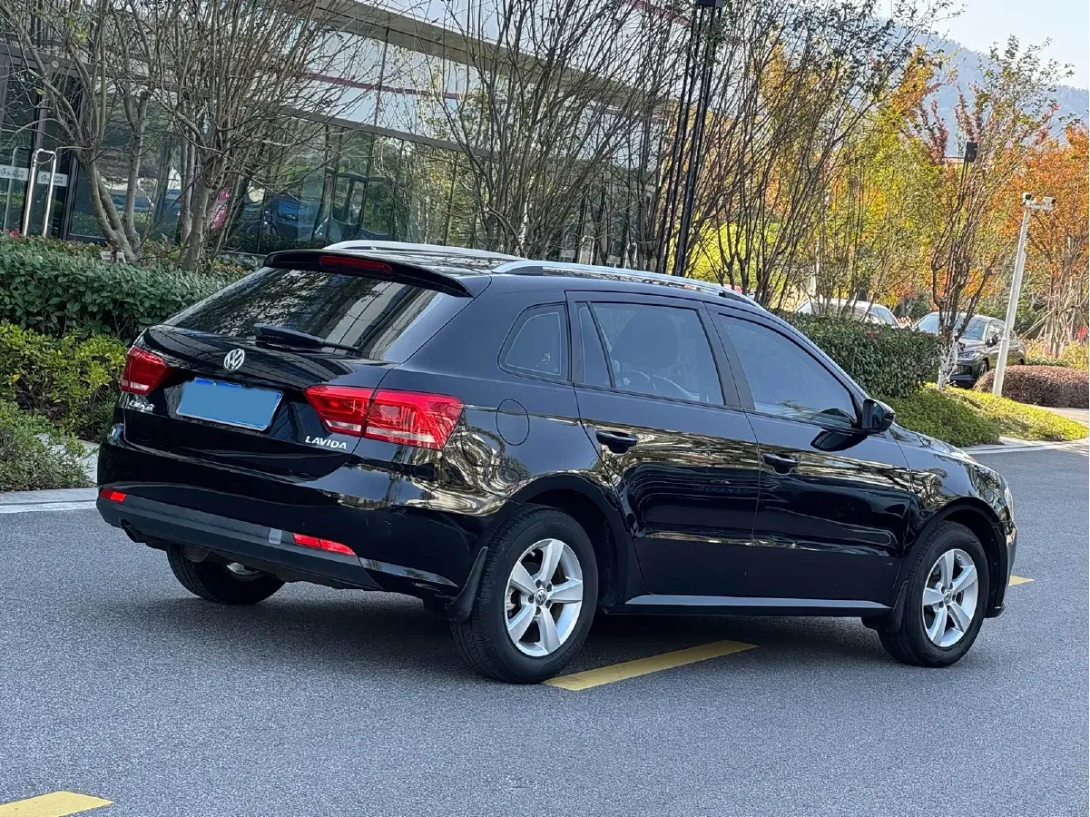 2013 Volkswagen Gran Lavida 1.6L 110HP L4 6AT,autocango,china used car exporter,china ev exporter,chinese used car exporter,chinese used ev exporter