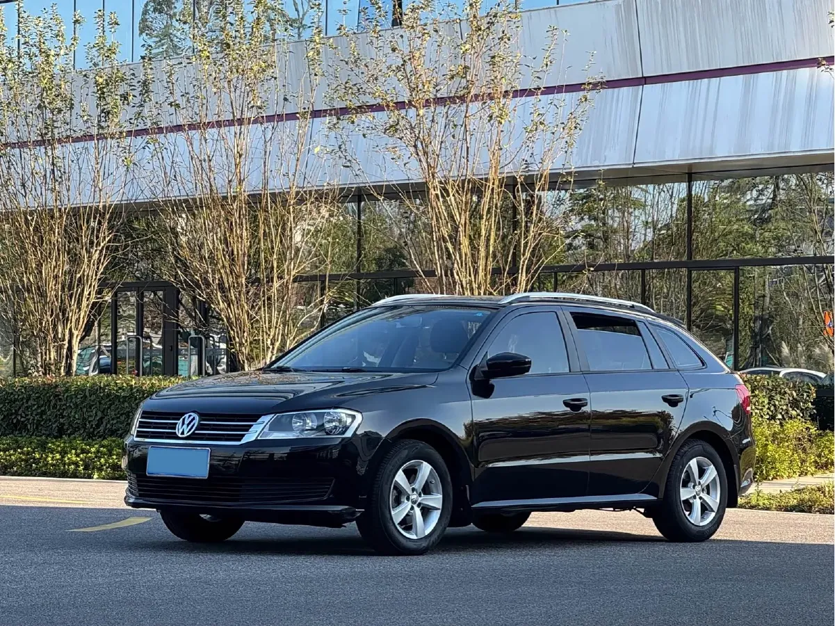 2013 Volkswagen Gran Lavida 1.6L 110HP L4 6AT,autocango,china used car exporter,china ev exporter,chinese used car exporter,chinese used ev exporter