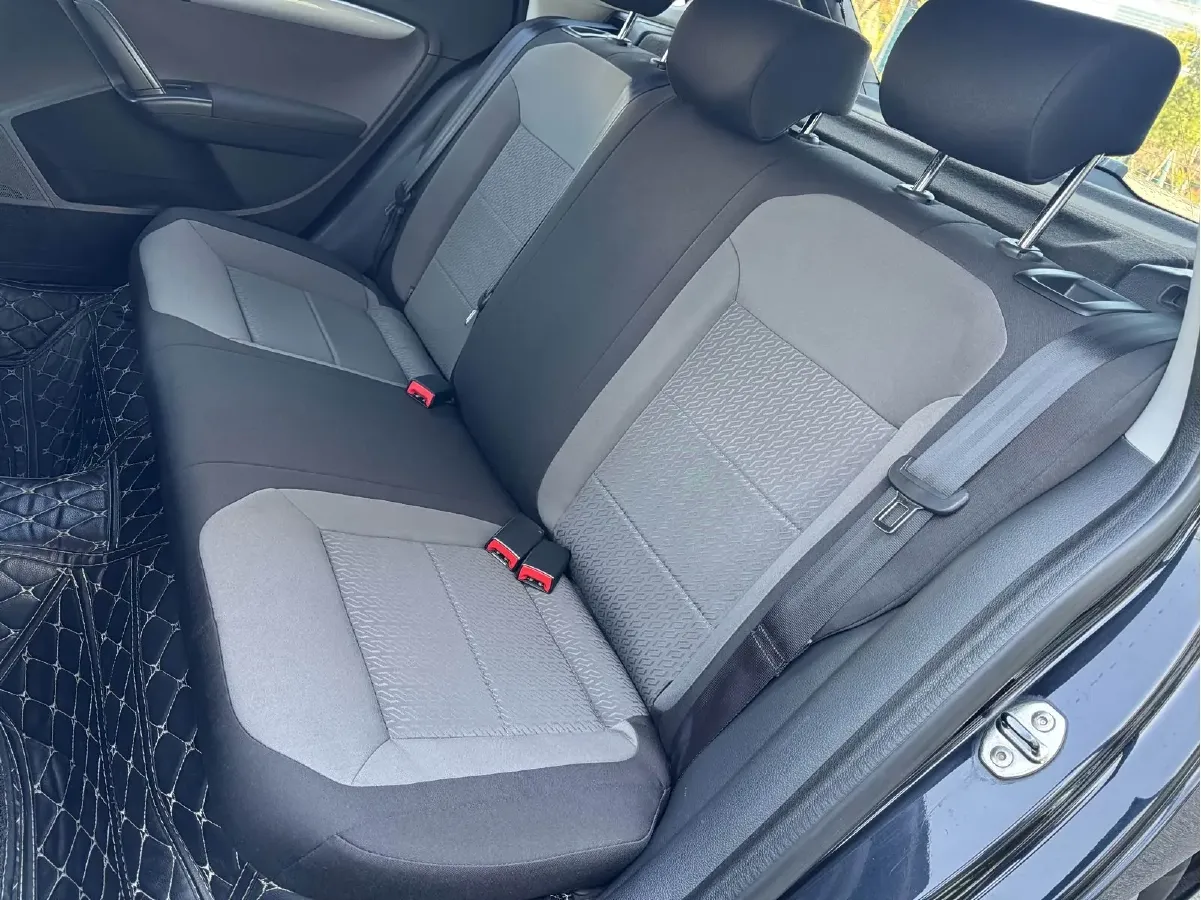 2013 Volkswagen Gran Lavida 1.6L 110HP L4 6AT,autocango,china used car exporter,china ev exporter,chinese used car exporter,chinese used ev exporter