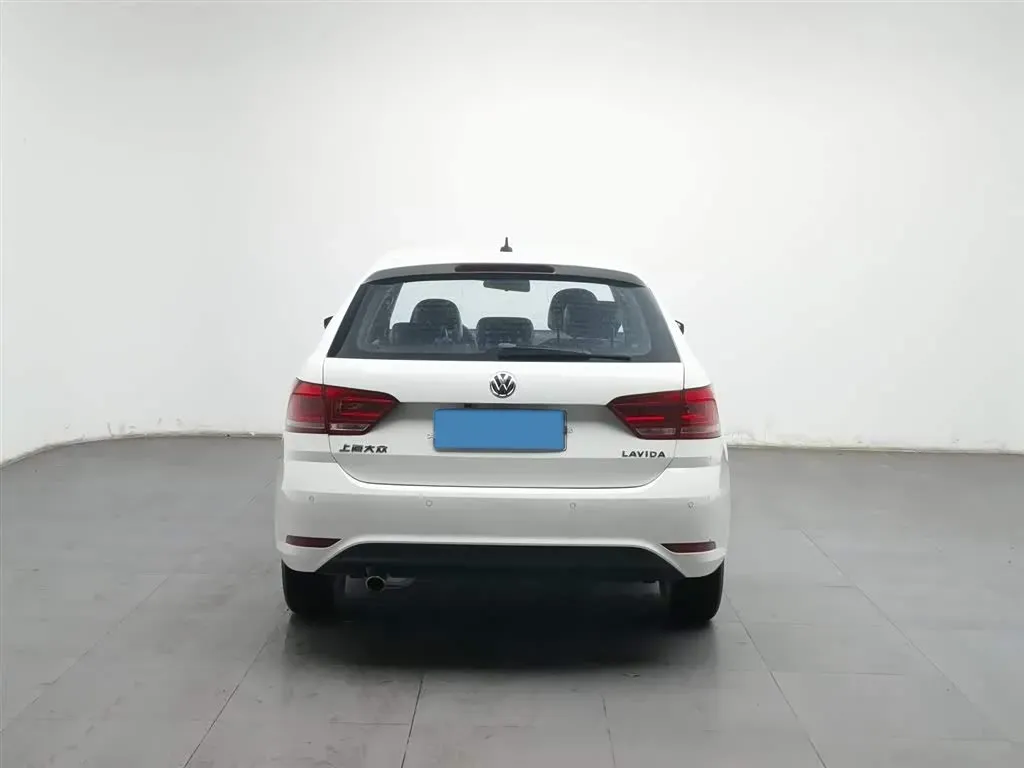 2015 Volkswagen Gran Lavida 1.6L 110HP L4 6AT,autocango,china used car exporter,china ev exporter,chinese used car exporter,chinese used ev exporter